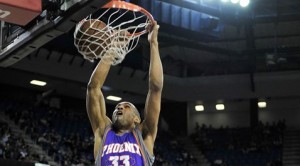 Thompson has 21 points to lead Kings over Suns 