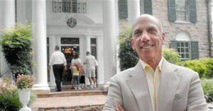 Elvis managers plan Graceland overhaul 
