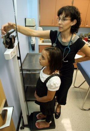 More kids rely on school clinics for health care 