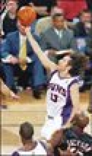 Suns clinch Pacific Division with win over Sixers 