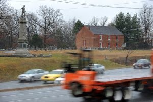 Historians battle Wal-Mart over key Civil War site 