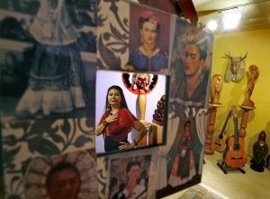 Artists honor spirit of famous Mexican artist 