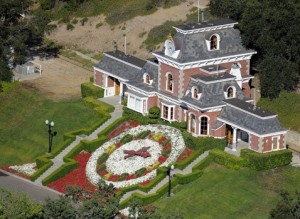 Uncertain future for Jackson's Neverland Ranch 