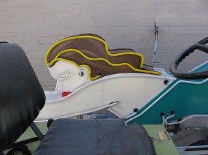 Diving Lady