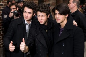 Jonas Brothers stretch musical skills and ticket prices 