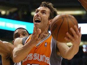 Suns open season in San Antonio 