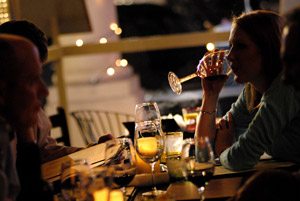 New wine bars and bistros eschew formailty 