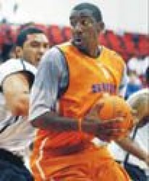 Knee problems continue to slow Stoudemire 