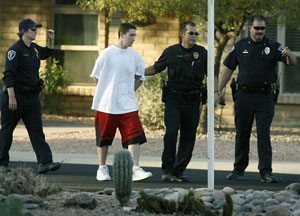 Bank heist suspect arrested after standoff 