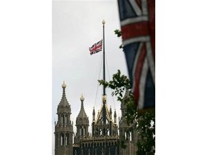 London police revise timeline for blasts 