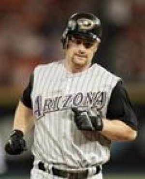Diamondbacks beat Marlins to avoid sweep 
