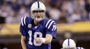 Manning in motion: QB keeps on the move 