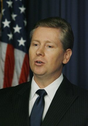County Attorney Thomas, Nelson spar over probes 