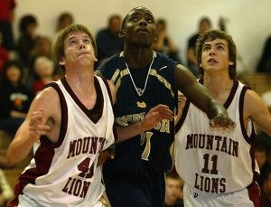 Thunder roll past Mountain Lions 