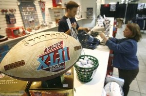 Touchdown for Super Bowl shoppers 