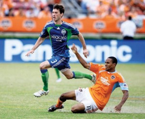Brad Evans, Ricardo Clark