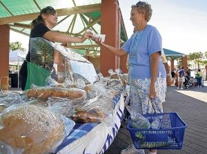 Valley farmers markets are flourishing 