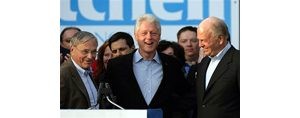Clinton visits during home stretch of Senate race 