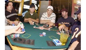 Poker players aim for Vegas tourney 