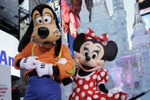 Goofy, Minnie Mouse