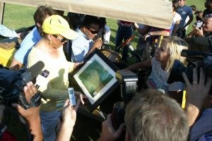 Boxing great Ali appreciates cornfield tribute 