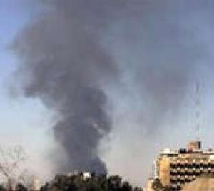 Car bombing kills dozens in Iraq 