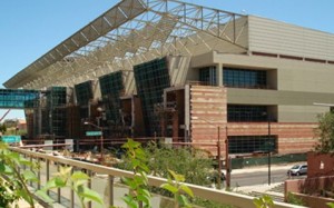 Phoenix Convention Center struggling 