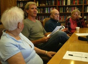 Actor-screenwriter makes weekly visits to seniors 