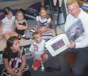 Zaharis Elementary principal Mike Oliver