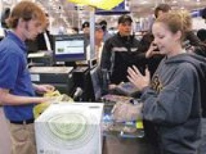 Eager players empty shelves of Xbox 360s 