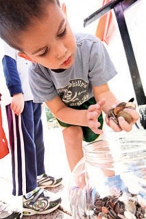 afn.110510.com.StarvingKids3.jpg