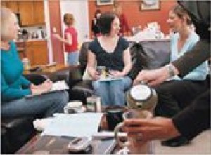 Home sales gatherings put out welcome mat for social bonding 