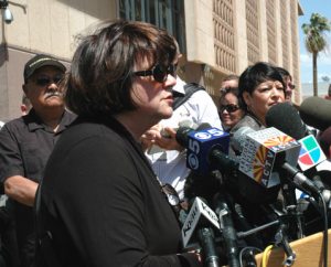 Groups plan own suit against immigration law 