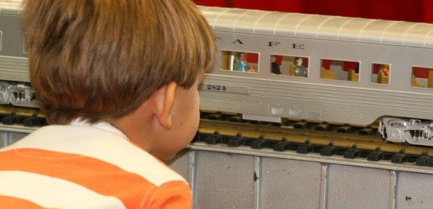 Railway display at Mesa library a delight for all ages