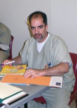 Dads in Eloy prison can still read to kids 