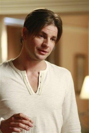 'Housewives' actor Harold out of intensive care 