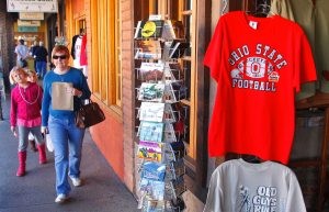 Retailers look to Fiesta Bowl fans for big sales 