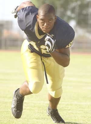 Top college prospect Kennard leads Desert Vista 