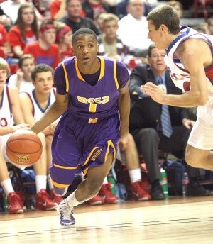 Defense puts Mesa back into contention 