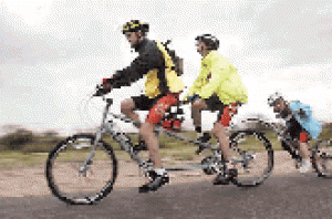Married bicyclists have survived cancer; This year’s El Tour de Phoenix is dedicated 