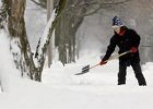 Winter storms blamed for dozens of deaths 