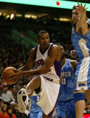 Phoenix pulls out of weekend funk by routing Denver 