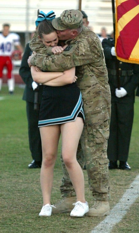 Military Dad Surprise