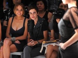 Lindsay and Samantha rock the runway crowd 