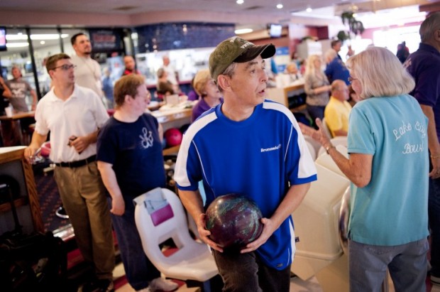 Blind bowler