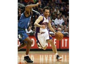 Suns dismantle star-powerless Timberwolves 