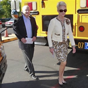 John McCain, CIndy McCain