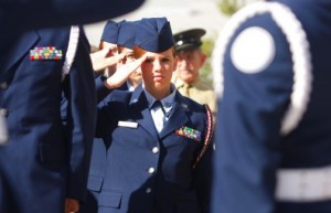 Higley High School ceremony honors veterans 