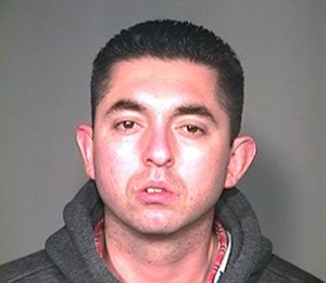 Mesa car thief caught in police bait car 