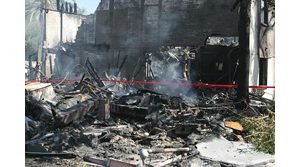 Explosion levels Phoenix apartment building 